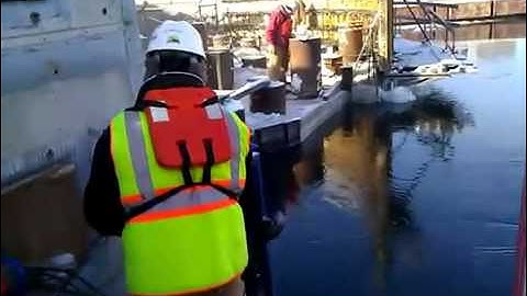 Broco Torch Under Water Cutting of Sheet Pile