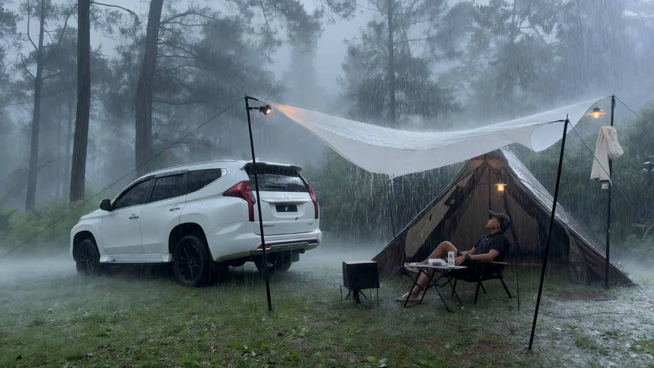 AMAZING ‼️ SOLO CAMPING IN VERY HEAVY RAIN ⛈️ RELAXING IN THE RAIN - ASMR
