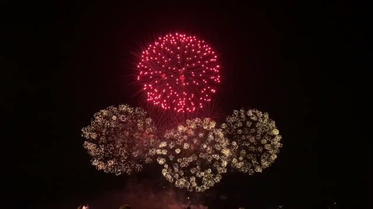 vuurwerkshow Aalsmeer dream fireworks 03-09- 22 - YouTube
