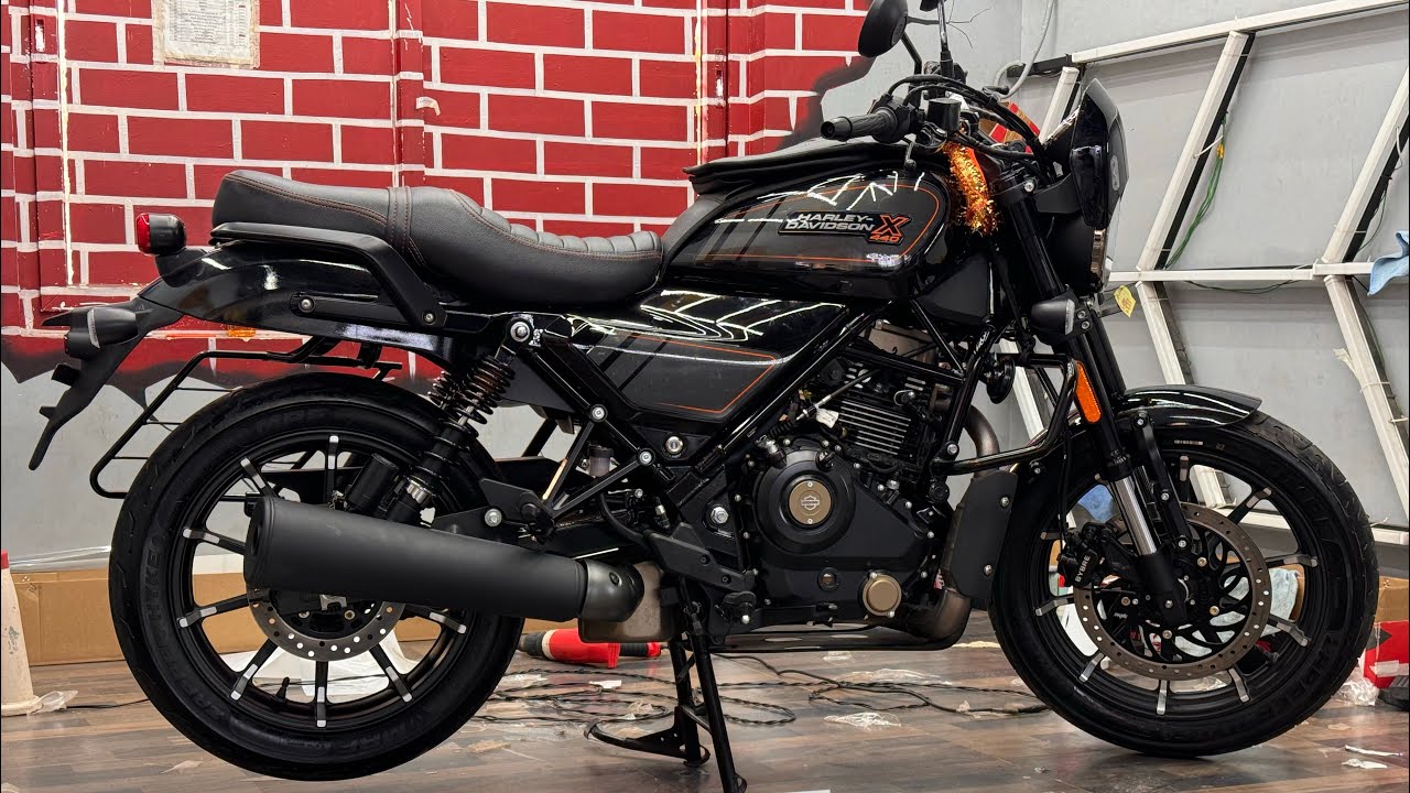 Harley Davidson 440X Taking delivery Nellore Showroom - YouTube