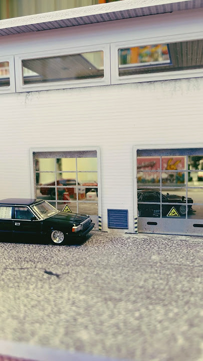 Moreart Factory Diorama unboxing and Pop Race Cars #poprace #diorama #164 #hotwheels