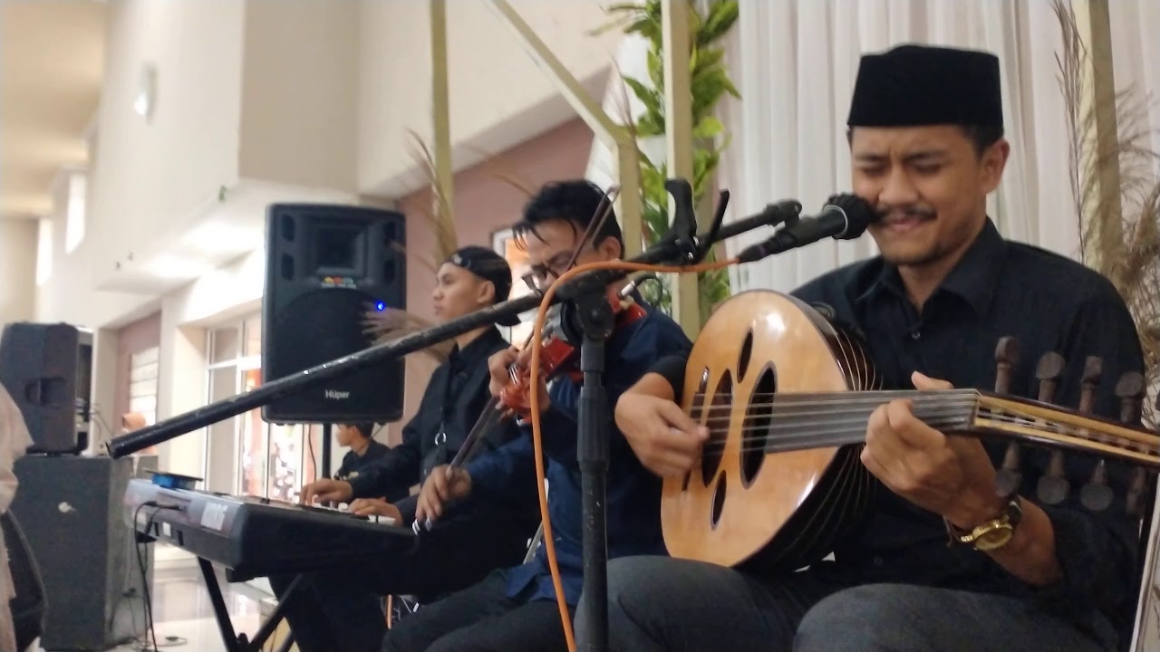 Ana batba ghalbi - Ihsan Abud dari Bandung - gambus - YouTube