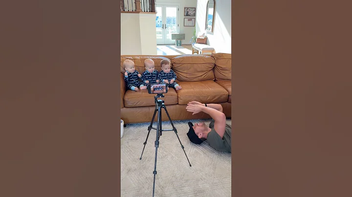 Making World’s funniest Bathroom artwork! 🤣 #dad #mom #triplets #twins