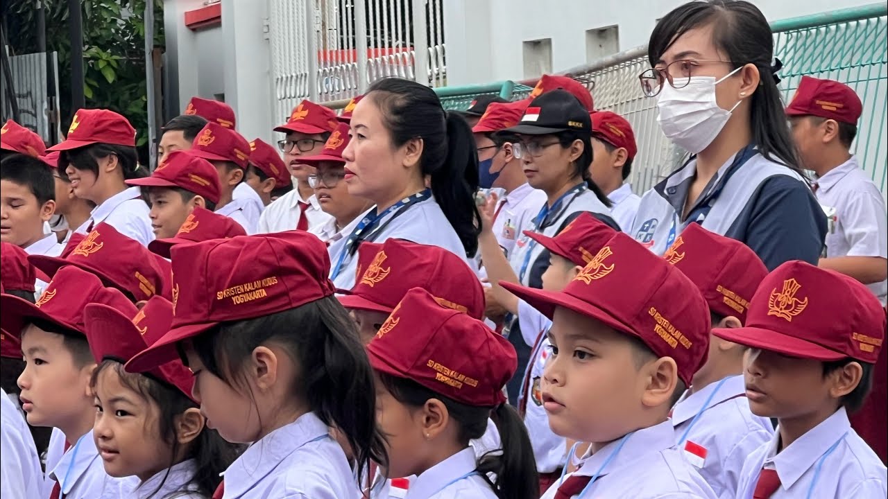 HARI PERTAMA MASUK SD ABANG EL