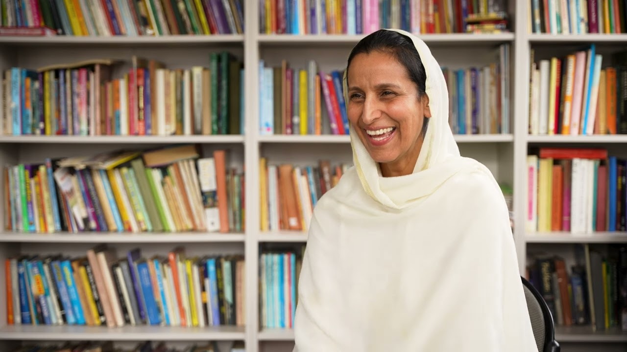 ਸਾਖੀਆਂ : ਤਜਿੰਦਰ ਕੌਰ ਤੇਜੀ 