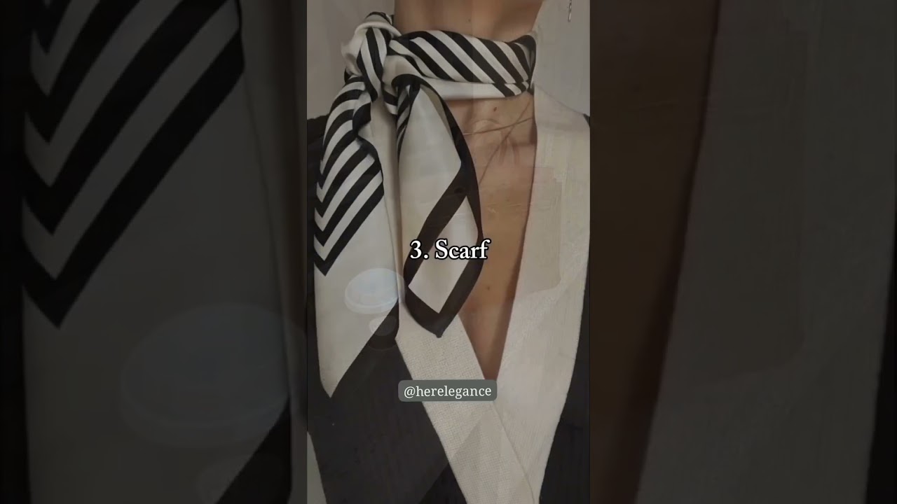 Building a Capsule Wardrobe PART 5 - The Art of Accessories! 👜👒 