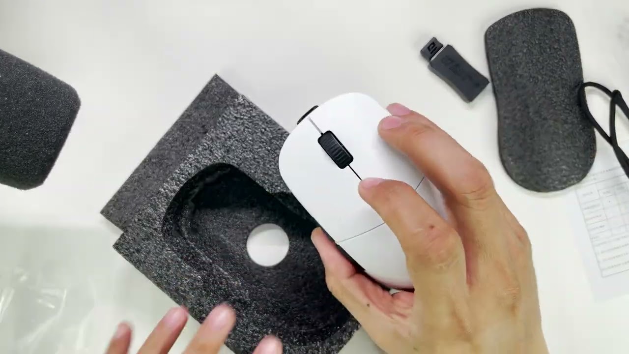 Endgame Gears XM2we (unboxing, soundtest and shape comparison)