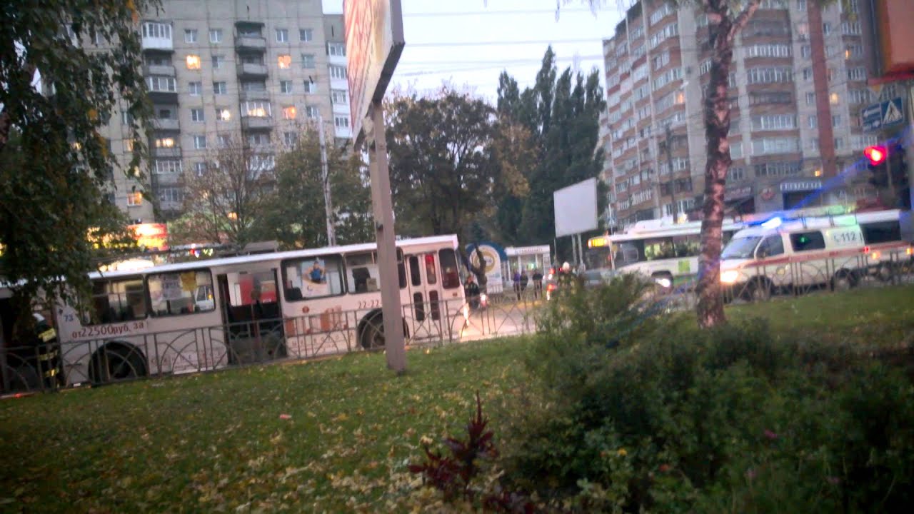 Мира Льва Толстого Ставрополь горит троллейбус - YouTube