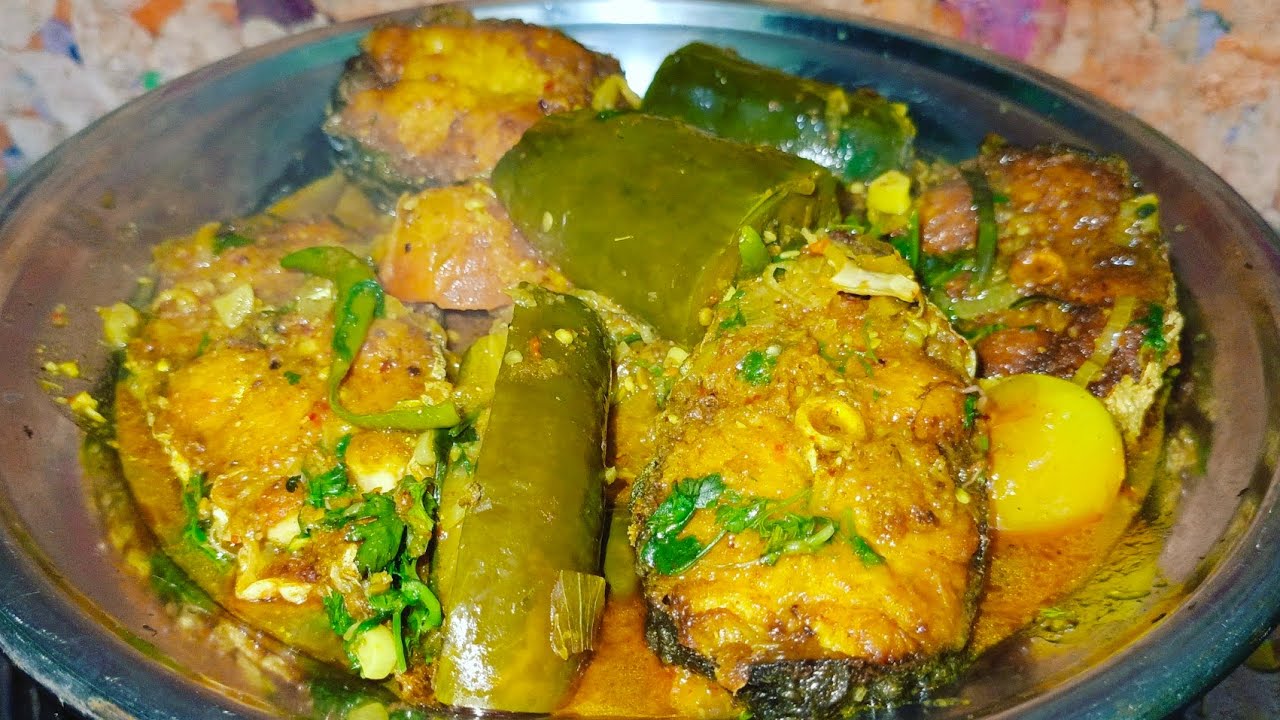 হোটেল স্টাইলে বেগুন দিয়ে পাঙ্গাস মাছ রান্নার রেসিপি | Bengali recipe| Fish Recipe Bangladeshi