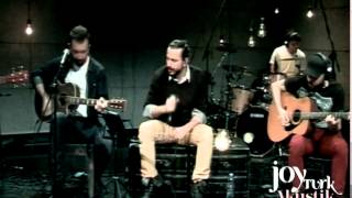 Gece Yolcuları - Bir Bilsen (JoyTurk Akustik) Resimi