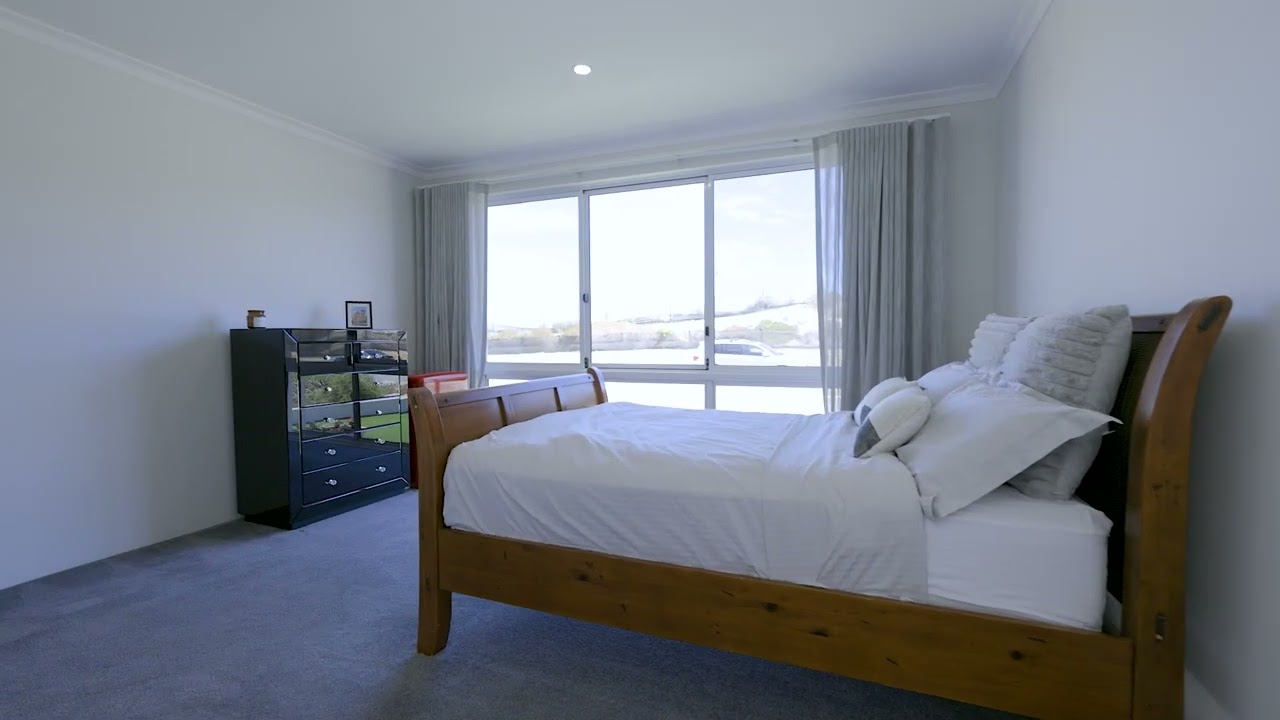 96 Beachside Dr, Burns Beach