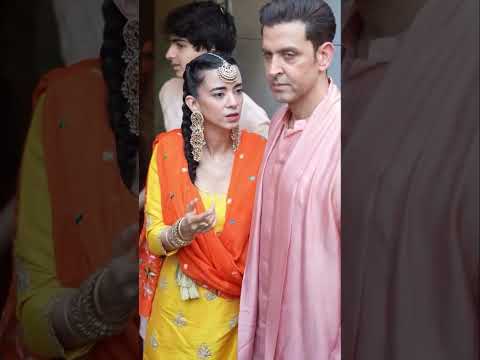 Hrithik Roshan's girlfriend's behavior is changing. #shortvideo