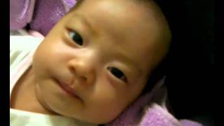 20100912小柿子有點嗆到