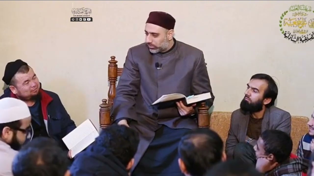 ما حكم  التوسل بالأنبياء والصالحين أحياء وأمواتا ، والتوسل بالبسملة؟ هل ابن تيمه أجاز التوسل ؟