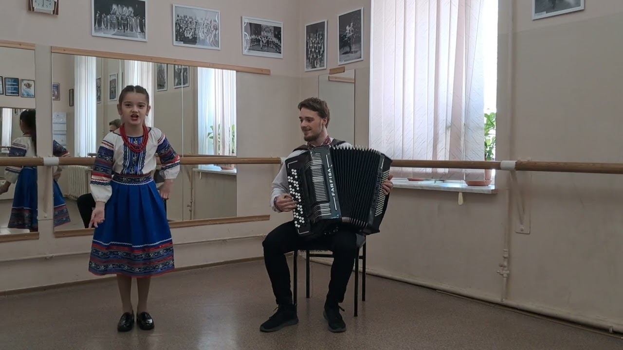 Кустура Емілія 8 років.           Українська народна пісня     