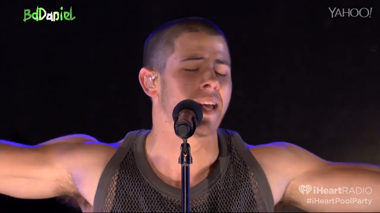 Nick Jonas - Chains (Live) iHeartRadio Summer Pool Party 2015