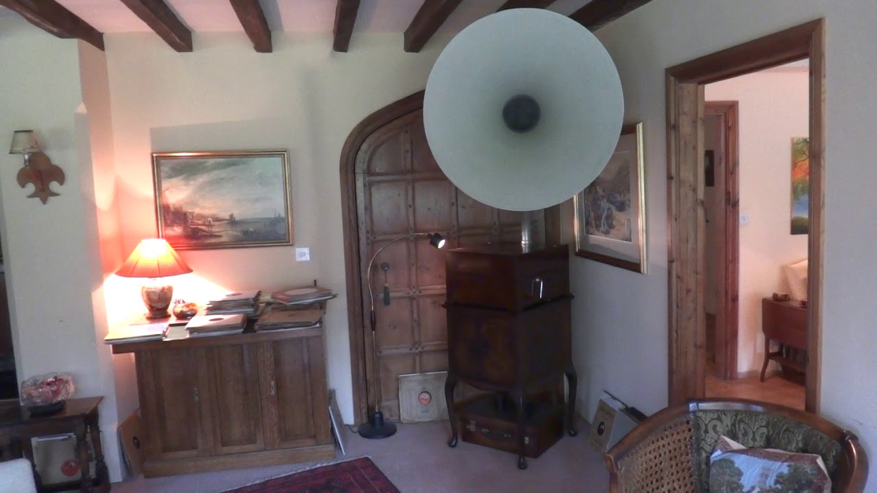 "The lass with the delicate air". Michael Arne. Alma Gluck.