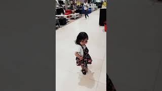 Gemes Bocil Jalan Geal Geol Dalam Mall