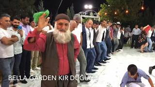 DİYARBAKIR HALAYI BÖYLE OYNAYABİLEN GENÇLER SİZİ PİSTE ALALIM