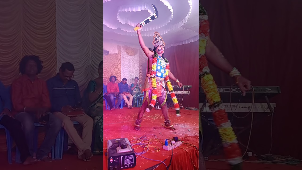 karuppasamy / Tamil folk (god) dance.