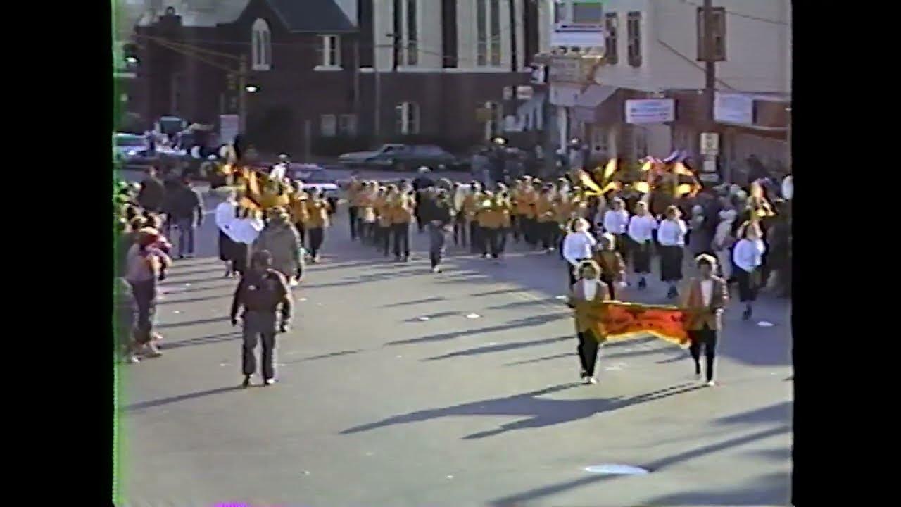 Haverhill, Massachusetts Christmas / Santa Parade Marching Bands (11/