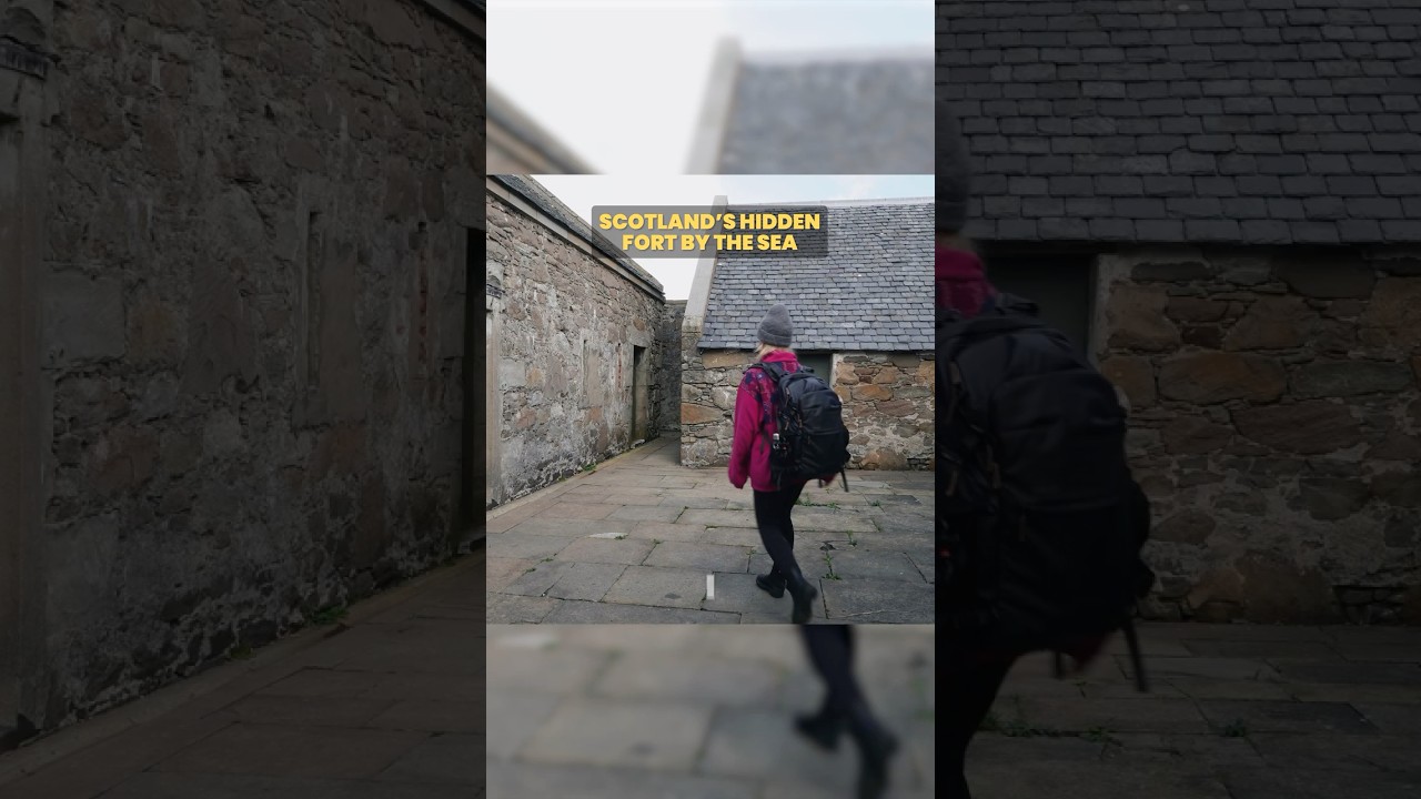 Скрытый форт Шотландии у моря 