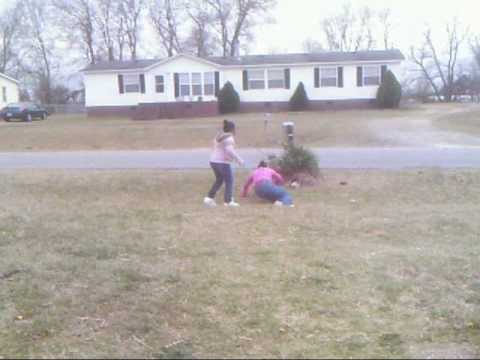 Brianna and Kianna Fighting.wmv