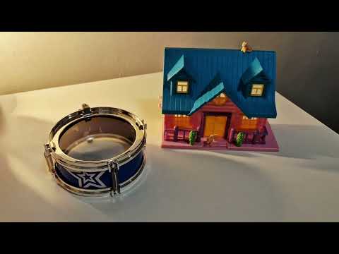 Music: tobe and light play Music: tobe and light play