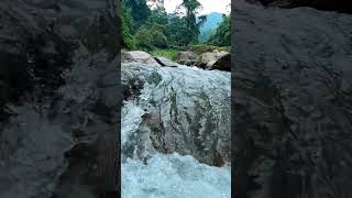WaterFall😍 #piano #music #love #relaxingmusic #nature #waterfall #adventure #traveladventure #shorts