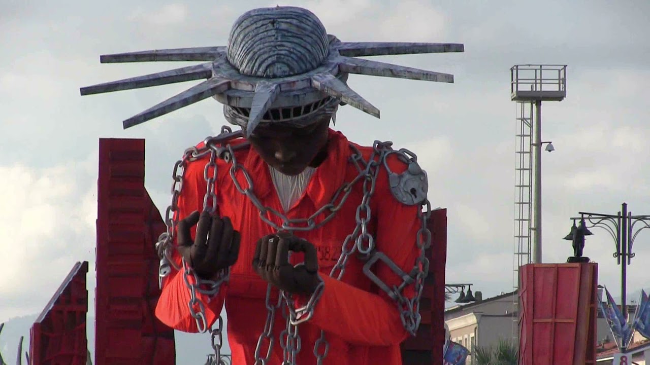 Carnevale di Viareggio 2021 -  " C'era una volta in America " ( Miniclip )