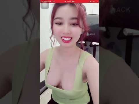 Vietnam cute girl on BIGO live