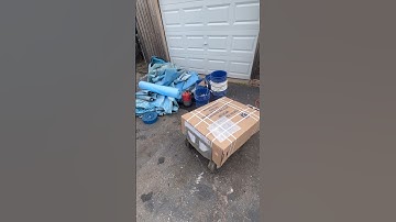 REPLACING A SWIMMING POOL LINER!! BAD GROUND WATER #swimmingpool #pool #liner