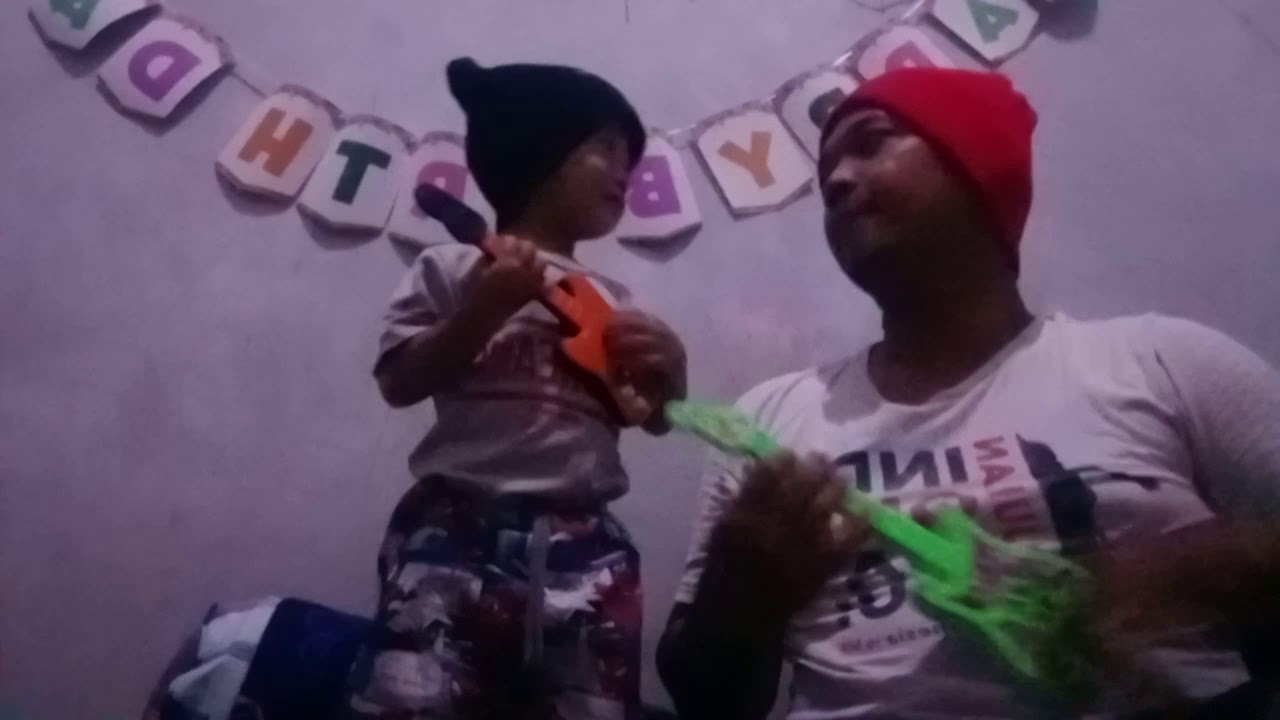 Gavinpacheco antara sepak bola atau musisi..😍😍