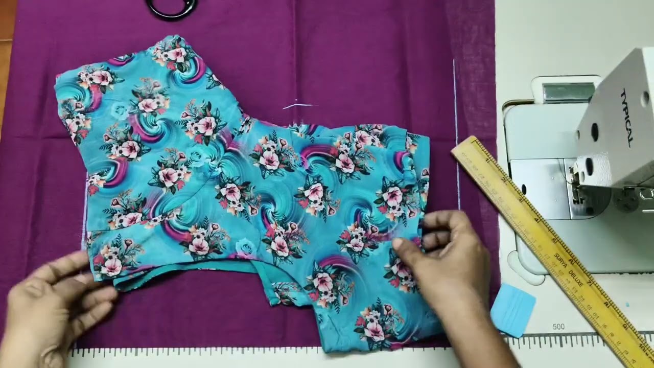 లైక్ రా ఫ్యాబ్రిక్ వేసి బ్లౌజ్ కటింగ్ పార్ట్ వన్  #blousecutting #licrafabric#fashion #telugu 