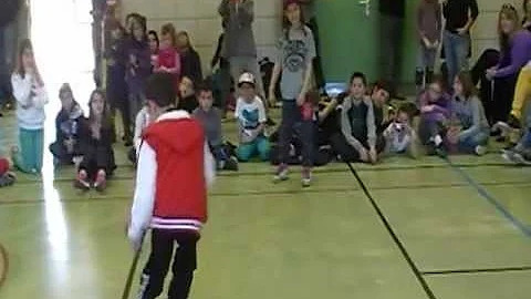 Battle Ayguemorte B-Girl Carla B-Boy Liam 1er Tour.MOD