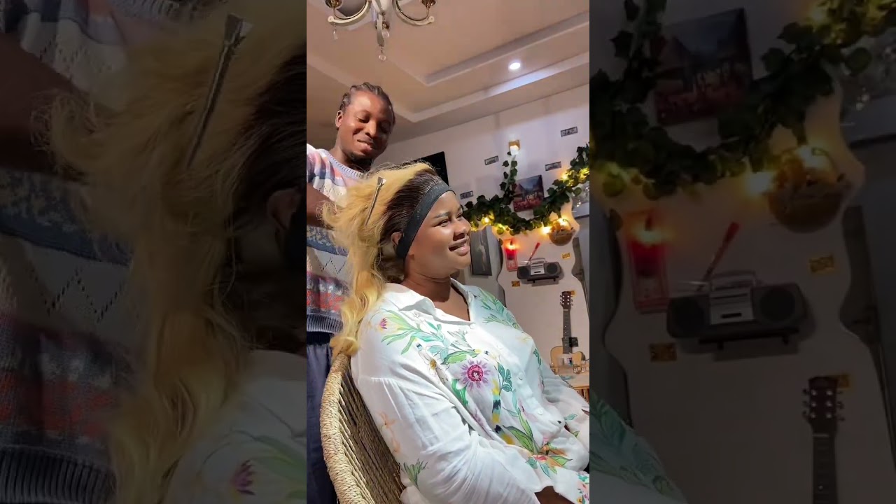 How to install a blonde 👱‍♀️ wig 