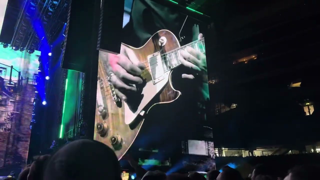 Oasis “Live Forever” Live From Soldier Field - Chicago - 8/28/2025 