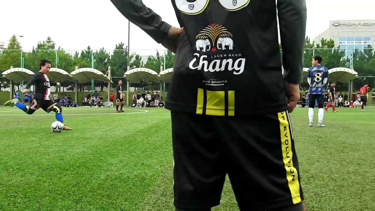 Ncaws pob Hmong Lao Hmong Thailand