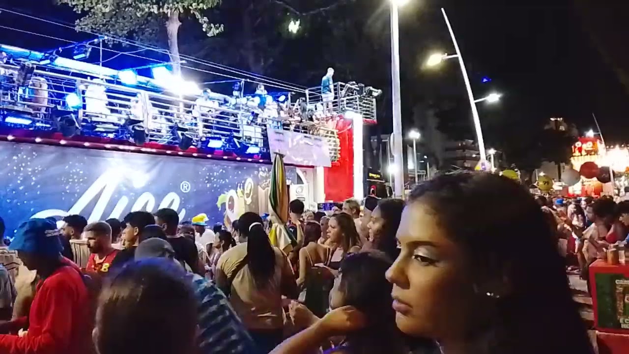 Bloco Cheiro Cantando Saiddy Bamba