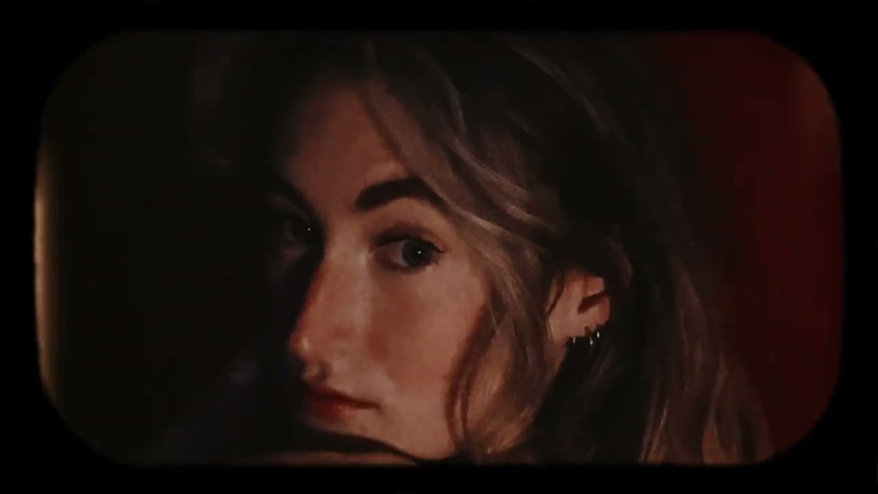 Watch Keep Up by Madeleine - Visualiser on YouTube Watch Keep Up by Madeleine - Visualiser on YouTube