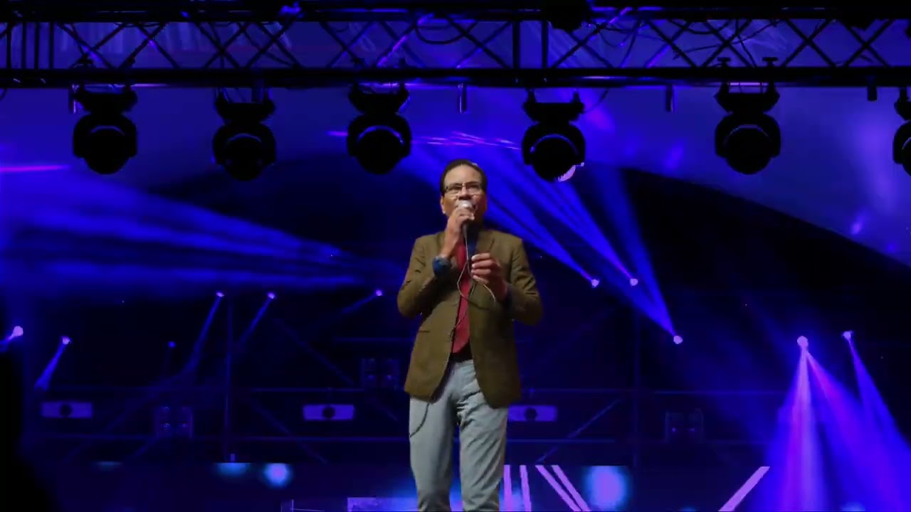 : Na Aadmi Ka Koi Bharos,: Aadmi , Singer: Mohammed Rafi, Music Director: Nausha, Lyricist: Shakeel 