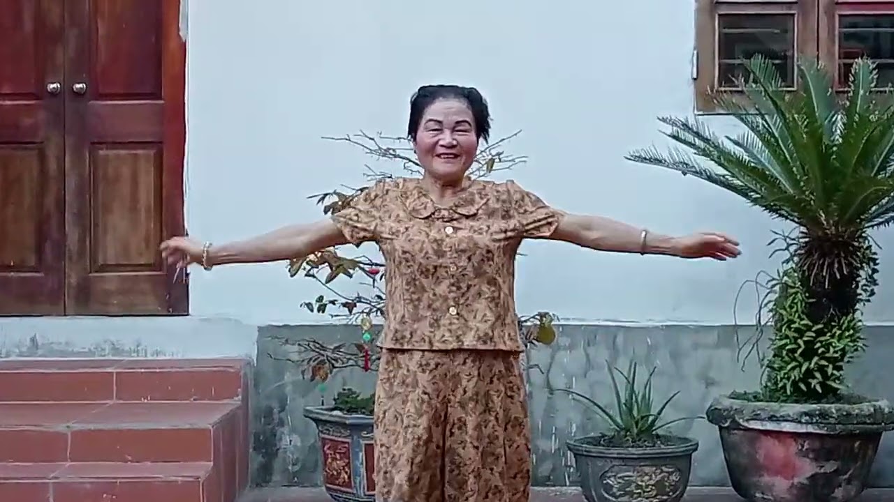 Thể Dục Sức Khoẻ : Gặp Nhau Giữa Rừng Mơ ||| Biểu Diễn : Hồng Miên 