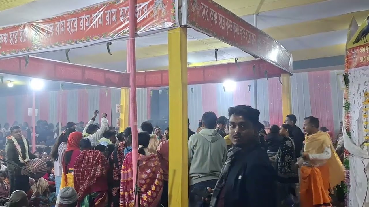 Sandhya aroti  nam kirtan.  
