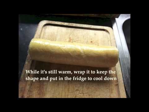 easy-low-carb-almond-sponge-cream-roll