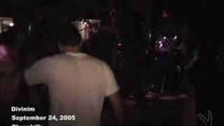 Rene Dance Machine Blanco with Screamo Virtuosos DEVINIM