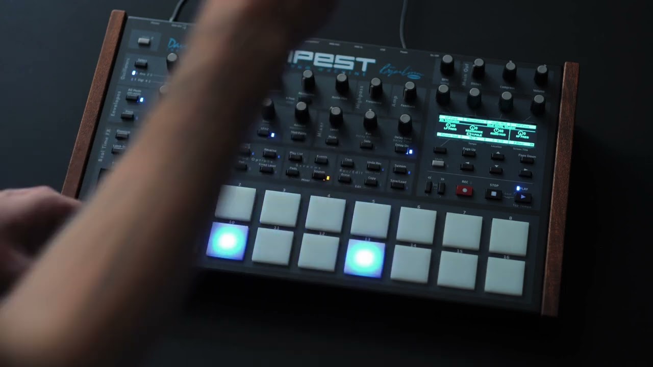 I've tried to make a techno pattern on DSI Tempest