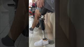 Freedom Quattro Microprocessor Knee