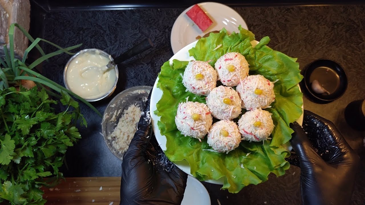 САЛАТ РАФАЭЛЛО С КРАБОВЫМИ ПАЛОЧКАМИ