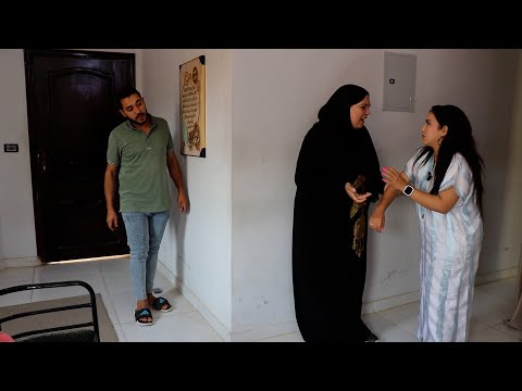 طرد امه من البيت عشان خاطر مراته قصة حقيقية