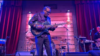 Norman Brown performs "Nuthin’ But a Party" by George Benson 2025 Live Nashville.